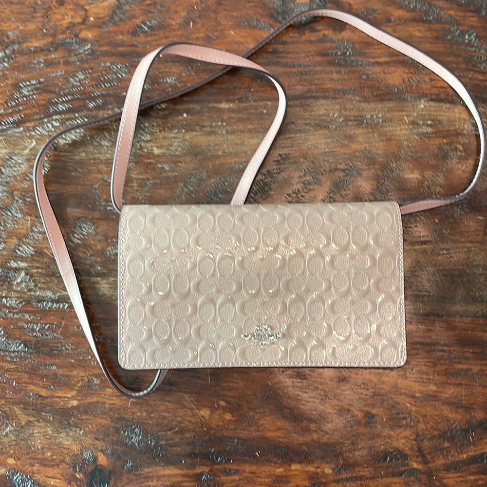 Coach wallet clutch/crossbody